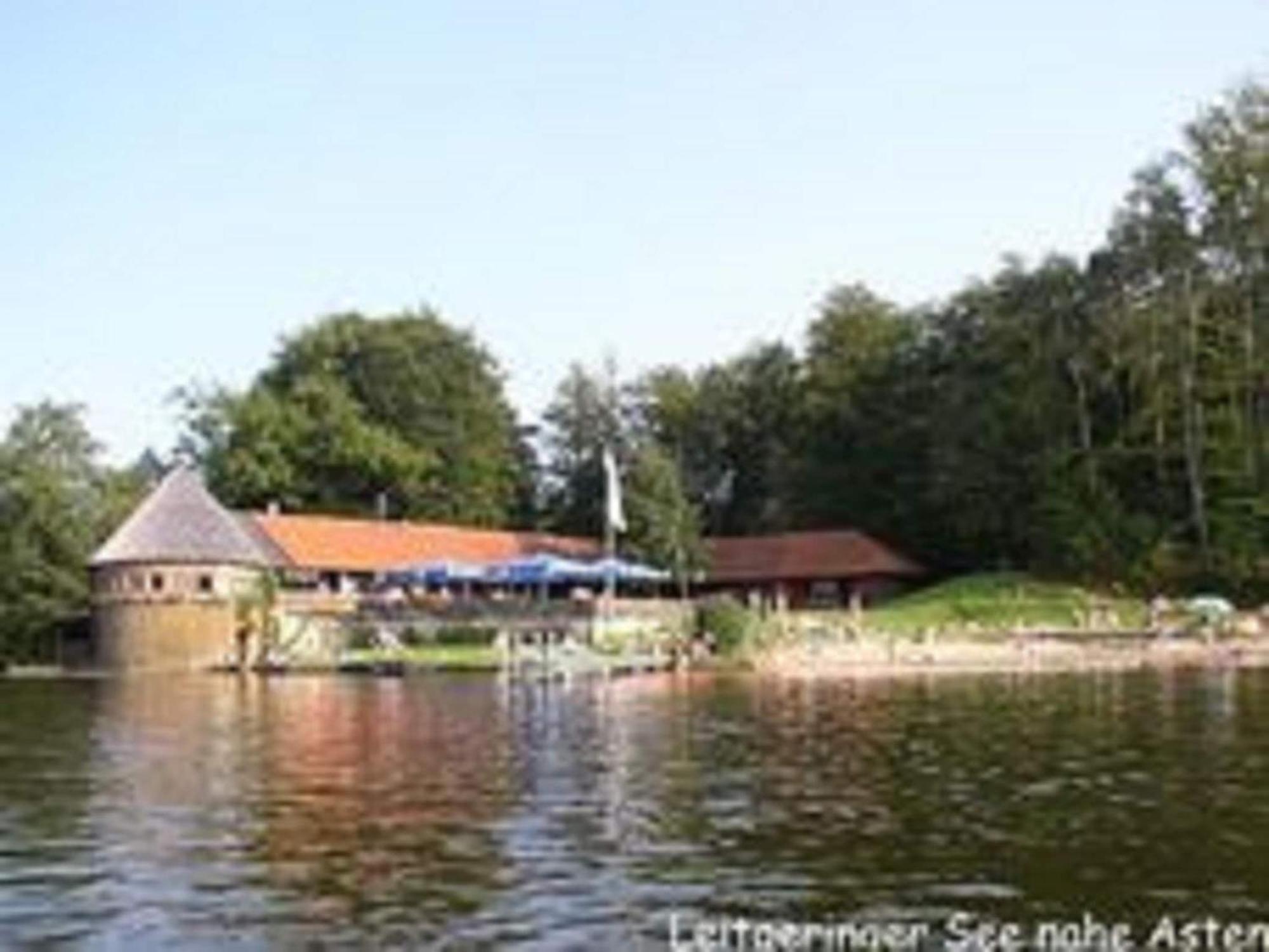 Eco Friendly Chalet Near The Lake In Asten Tittmoning Bagian luar foto